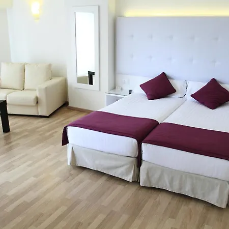 Hotel Albahia 3*